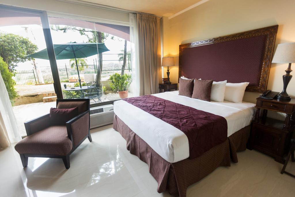 Altos De Fontana Hotel Managua Kamer foto