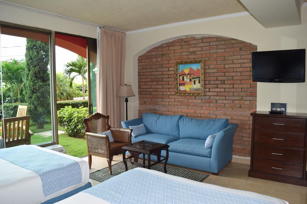Altos De Fontana Hotel Managua Buitenkant foto