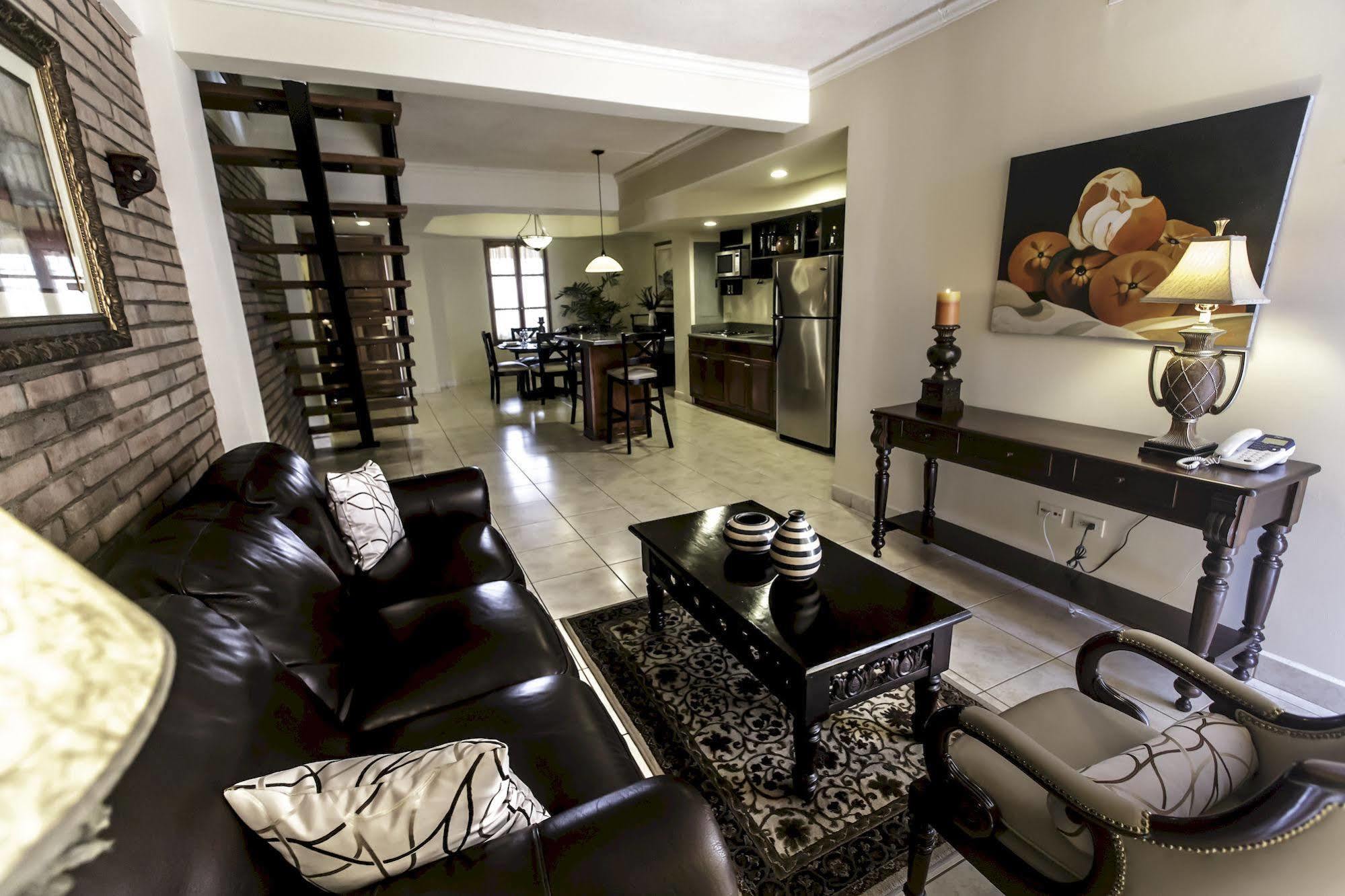 Altos De Fontana Hotel Managua Buitenkant foto