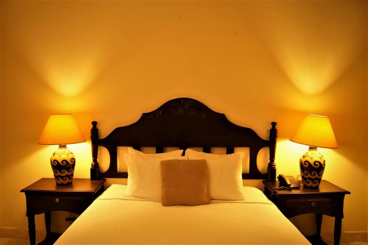 Altos De Fontana Hotel Managua Buitenkant foto